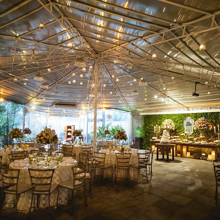 Tropical Casa de Festas